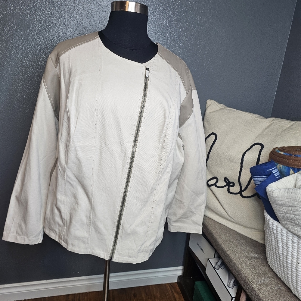 NWT BB Dakota brown zippered jacket size 3X